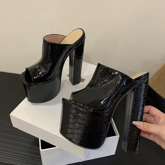 Liyke été rue mode 8.5CM plate-forme pantoufles femmes Sexy Peep orteil Super talons hauts fête boît