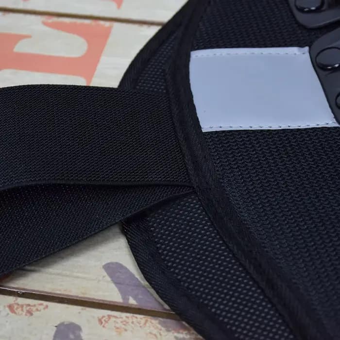 Veste de protection pour moto : protection de la poitrine et du dos