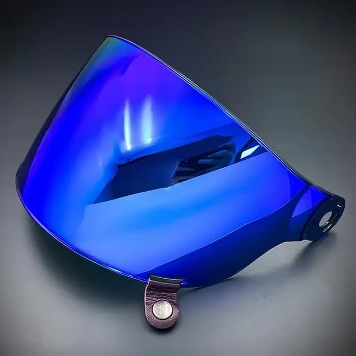 Pare-soleil pour casque de moto