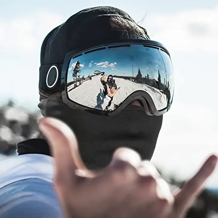 Cagoule masque facial
