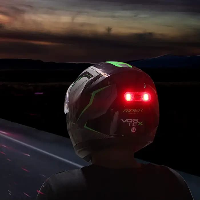 Lumière LED pour casque de vélo et moto