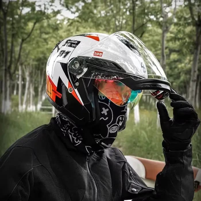 Casques de moto Alien Snail