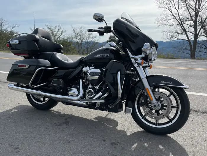 Boîte à bagages arrière Tour Pak pour moto Harley Touring King 2009-2026 Road