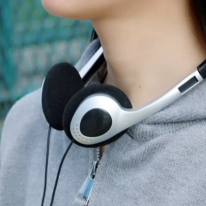 Casque filaire rétro portable