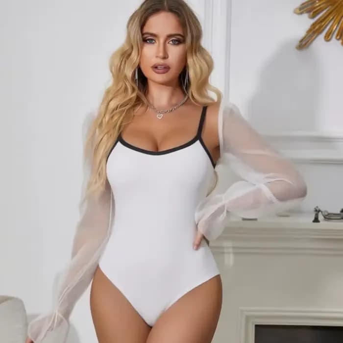 Combinaison Femme Été 2026 Nouvelle Collection Style Fille Tendance Col Rond Biais Coloré Bretelles Tissu Mélange Coton