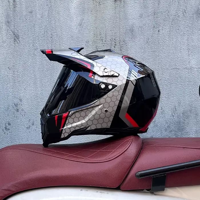 Casque de moto tout-terrain