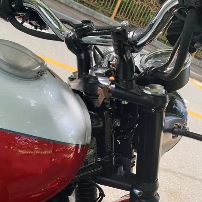 Support de barre d'espacement de serrage de guidon de moto