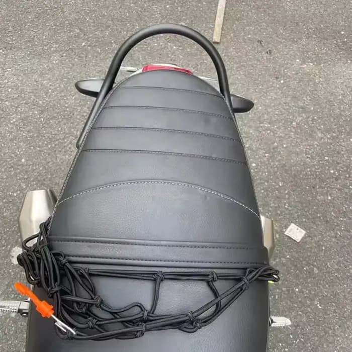 Barre d'appui arrière pour moto