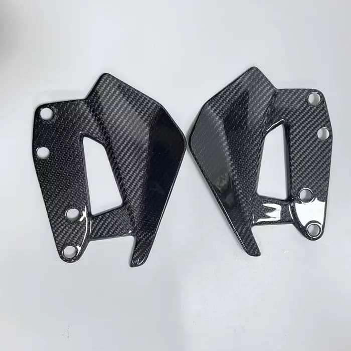 Déflecteur de vent latéral en fibre de carbone pour moto BMW R1300GS R 1300 GS