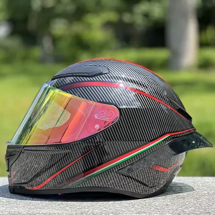 Casque de sécurité de course quatre saisons grand Spoiler noir rouge