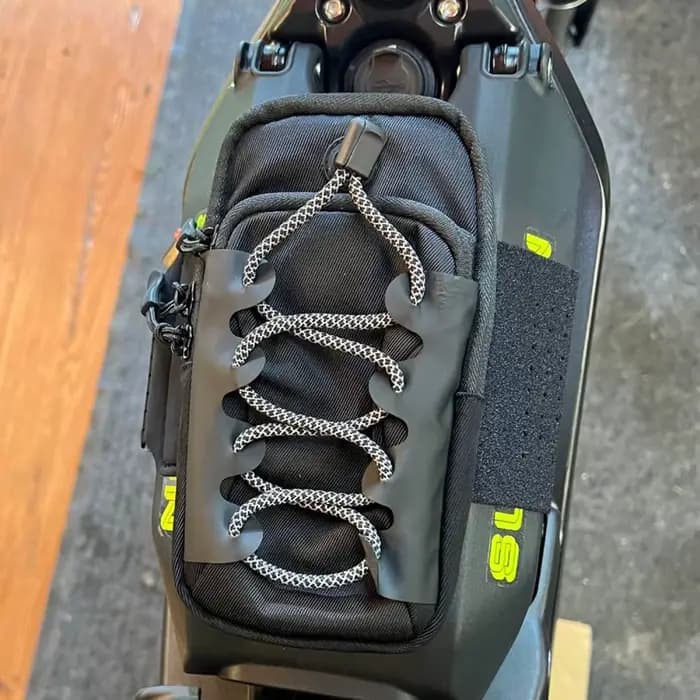 Couvercle de batterie, sac de rangement