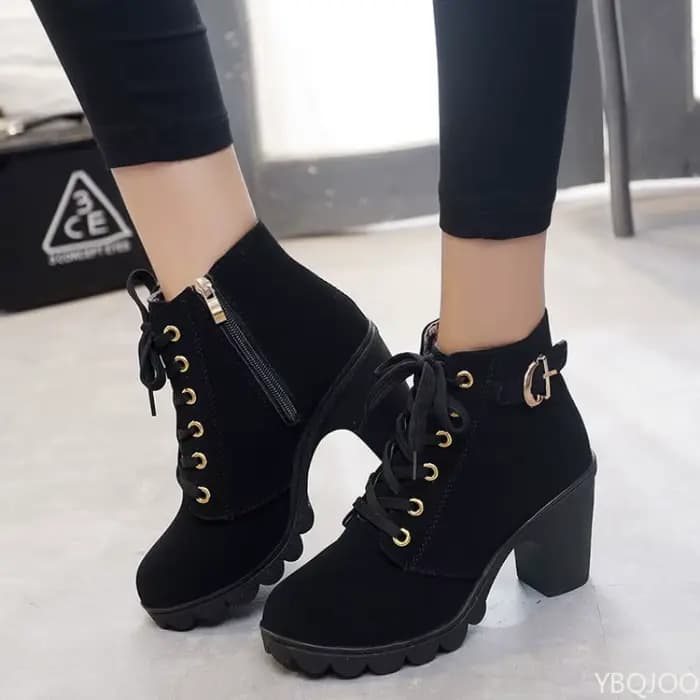 Nouveau printemps hiver à la mode polyvalent femmes bottes à lacets à la mode polyvalent dames chaussures confortables talons hauts bottes