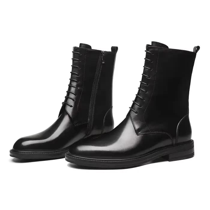 Bottes de travail, médicaments élevés. Cuir verni de bétail à tête ronde