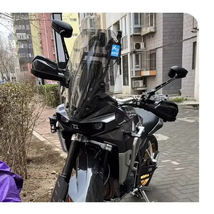 KY800X accessoire moto avec pare-brise surélevé adapté au rallye Colonial Kove 800X KY