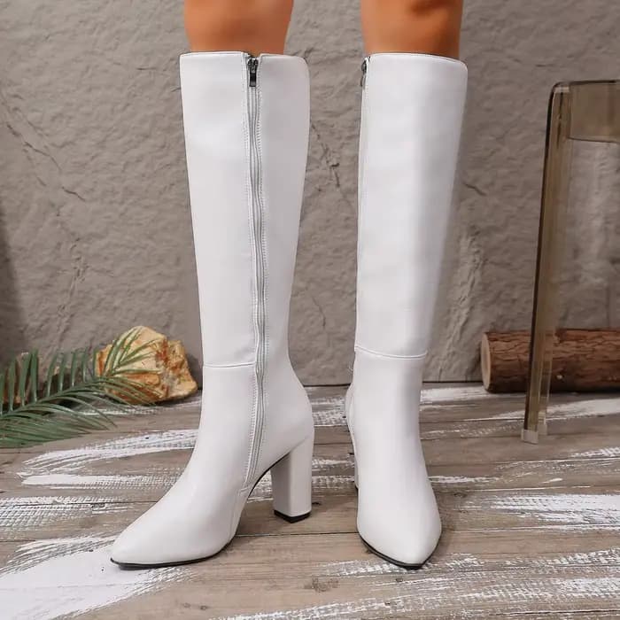 Bottes taille haute de style rétro