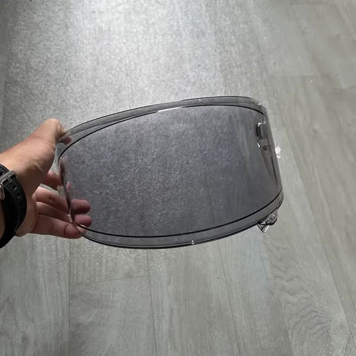 Visière photochromique pour casque de moto