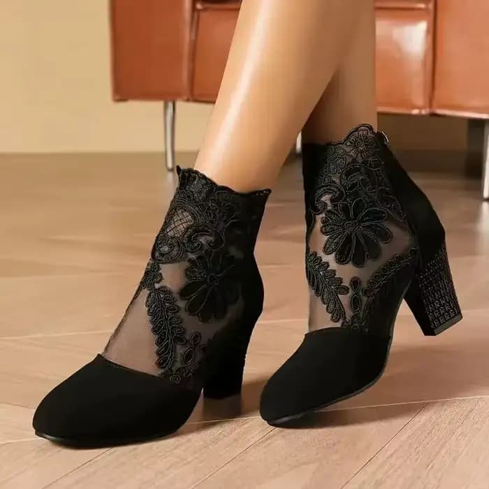 Femmes printemps été bottes tendance grande taille chaussures dames dentelle en plein air mode bottes femme talons hauts bout rond bottines femmes