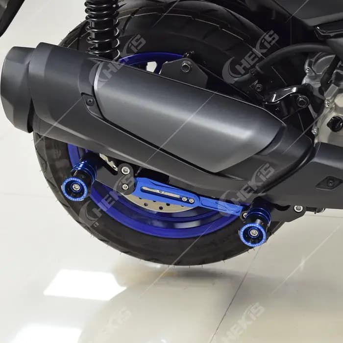 Chekis – Protection de pot d'échappement anti-chute et anti-collision pour Yamaha Xmax300 Xmax250 (versions V3 2025 et 2026)