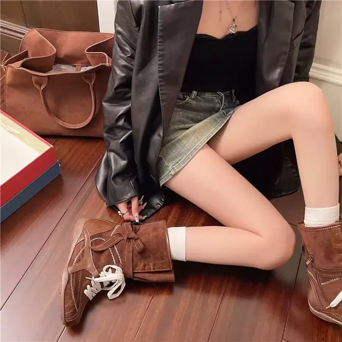 2025 nouvelles bottes de boxe polyvalentes rétro décontractées en cuir Nubuck bout rond couleur assortie à lacets