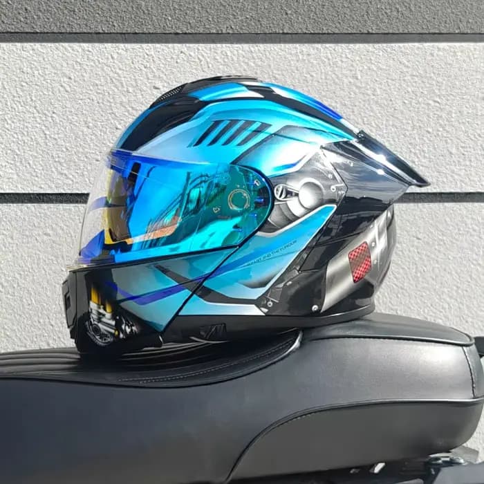 Casque de moto FF, casque ouvert