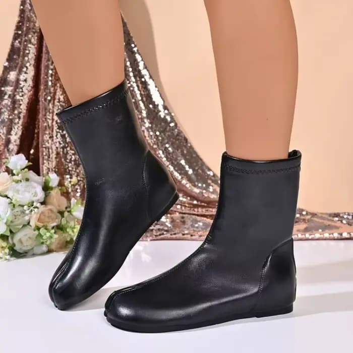 Bottes Tabi en cuir de marque de luxe pour femmes, bottines à semelle plate et ronde, chaussures à bout fendu, mode automne-hiver