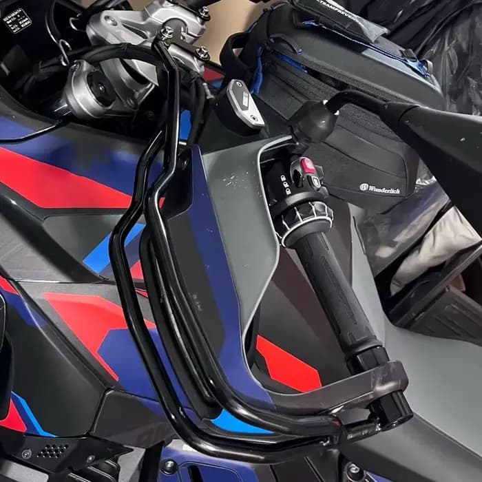 Kit de protège-mains pour guidon de moto
