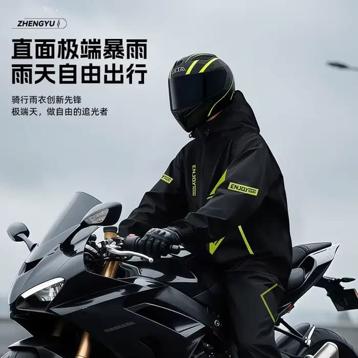 Nouvelle combinaison de pluie pour moto