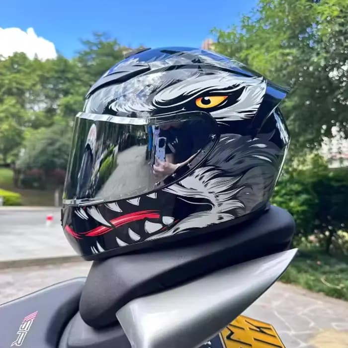 Casque de moto intégral de tourisme ultra durable avec doublure souple conçu pour les longs trajets,