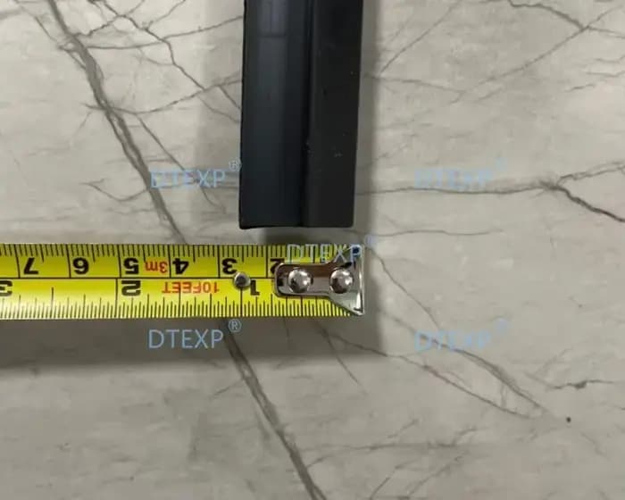 1 ou 2 pièces 5 portes troisième fenêtre verticale en caoutchouc pour Pajero V30 1989-1999 MB 696541