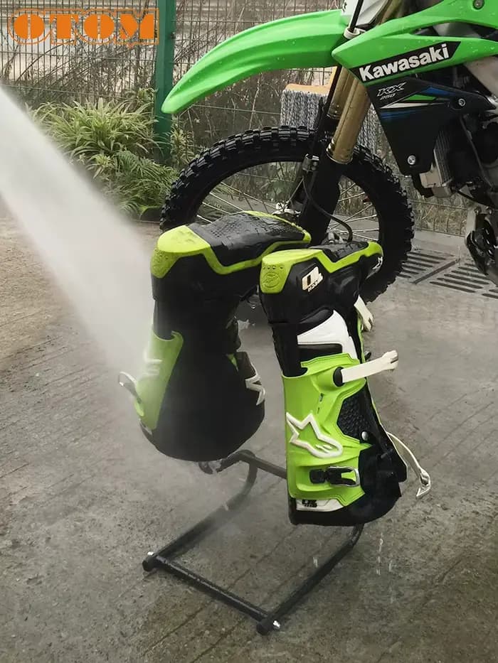 Support de lavage de botte de moto, béquille réglable, support latéral de pied, nettoyage, séchage,