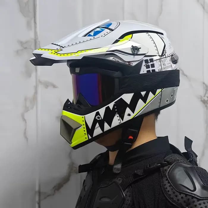 905-casque tout-terrain de vélo de montagne, casque de vélo électrique quatre saisons, casque de rallye pour hommes, réduction de vitesse en montagne