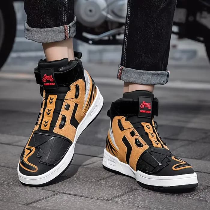 Bottes de moto antidérapantes à la mode et à la mode