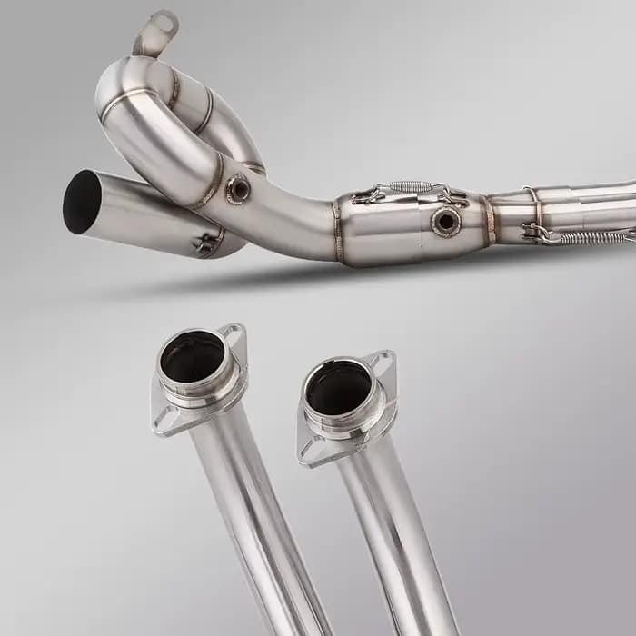Système d'échappement complet pour moto MT07