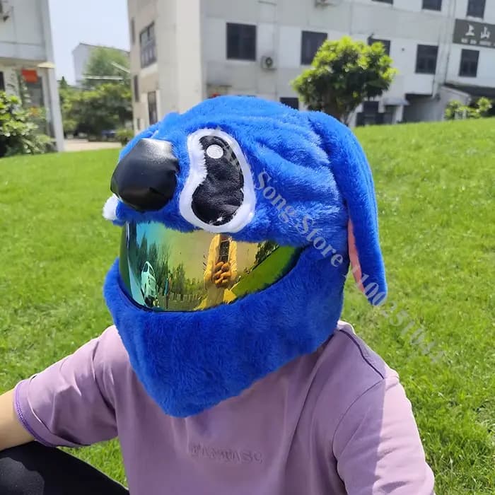 Juste de casque de moto en peluche