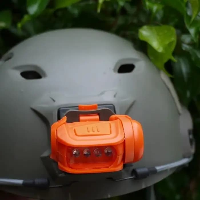 Lampe frontale tactique pour casque