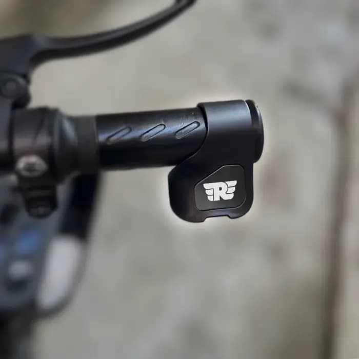 Pour Royal Enfield Bullet Meteor Classic 350 500 Interceptor 650 Continental GT accessoires Clip économie de travail poignée Booster
