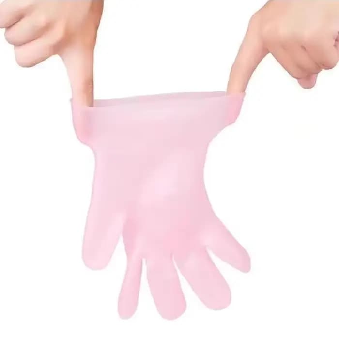 Une paire de gants hydratants pour éliminer les crevasses sèches, utilisez une crème pour les mains à l'essence pour soigner la peau, anti-fissures, spa à domicile