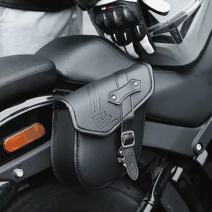 Sacoche latérale de moto en cuir rétro