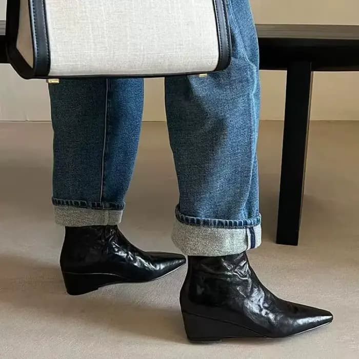 Bottines à bout pointu en peau de mouton douce pour femme, bottines Vintage à talon bloc, talon bas, fermeture éclair au dos, automne/hiver 2025