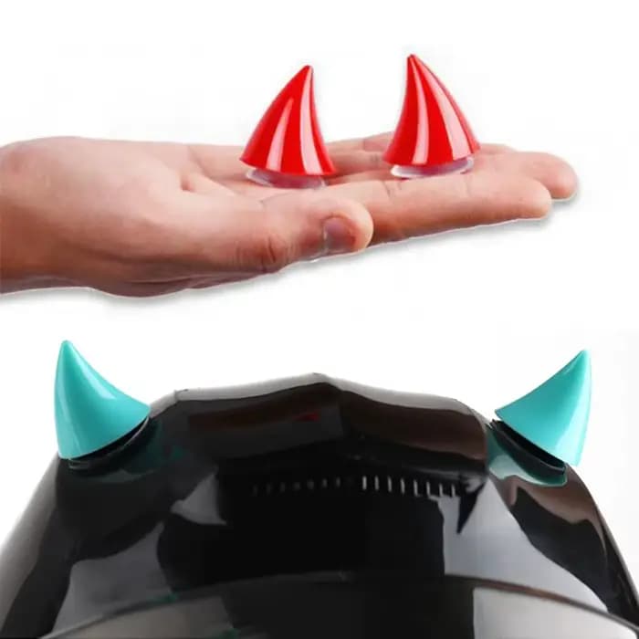 2PCS Décoration de casque de moto mignonne en caoutchouc en forme de corne