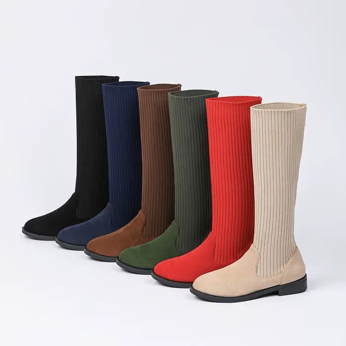 Bottes d'hiver pour femmes, nouvelles bottes plates et confortables tricotées à la mode, 2025
