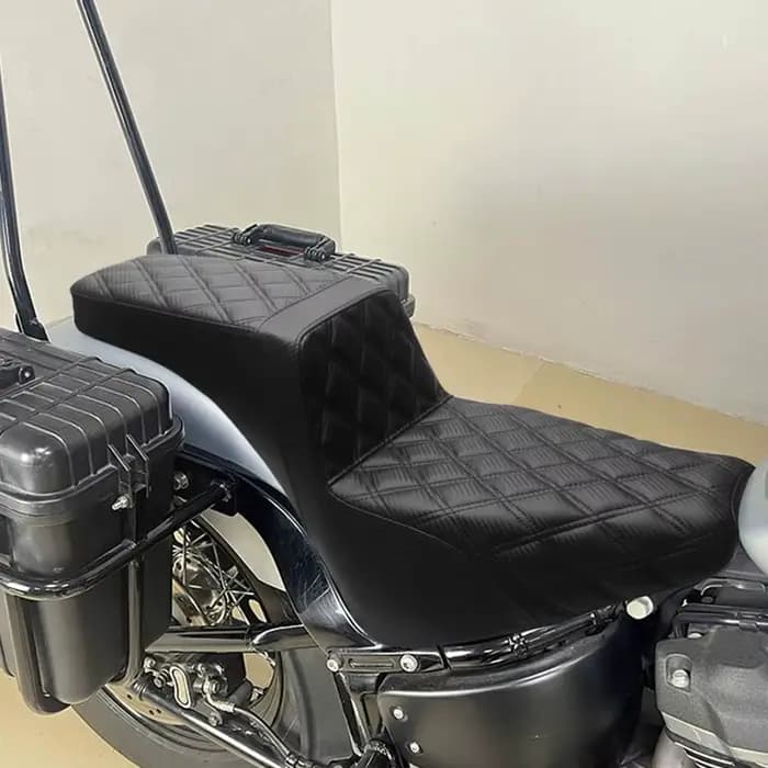 Siège de conducteur et de passager avant et arrière noir pour moto Harley Softail Street Bob FXBB 2018 2019 2020 2025 2026