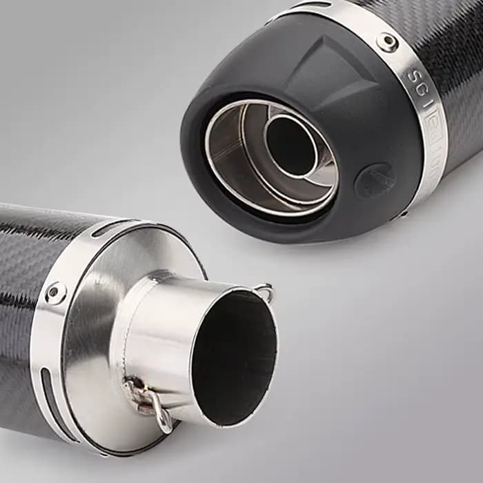 Système d'échappement complet pour moto MT07