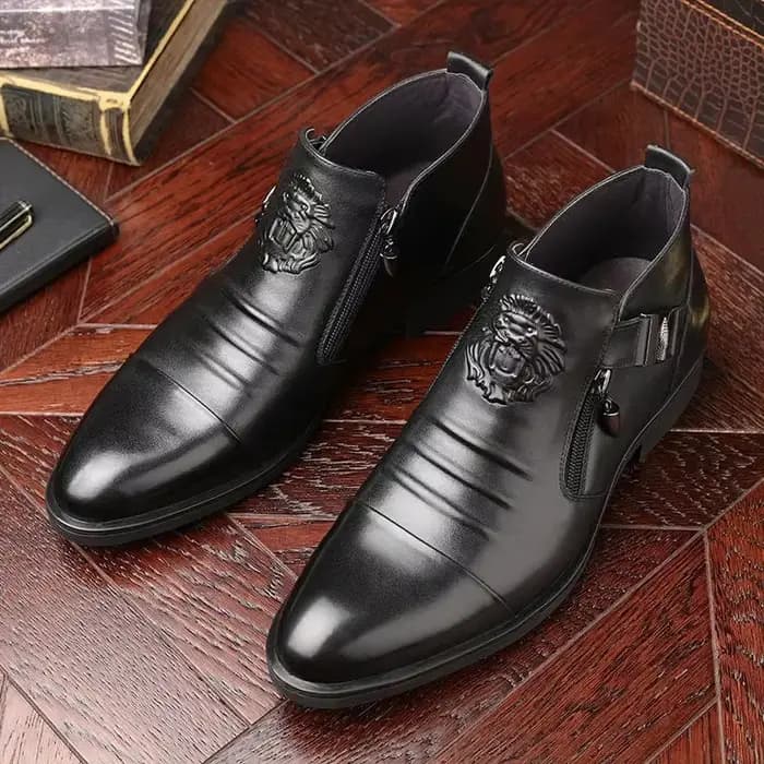 Chaussures pour hommes bottes