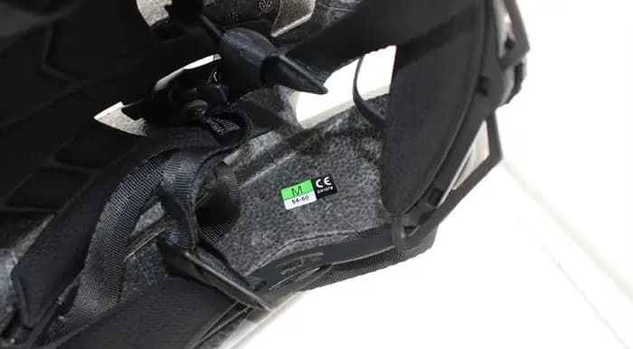 Casque de vélo de route Sweet Protection pour hommes et femmes