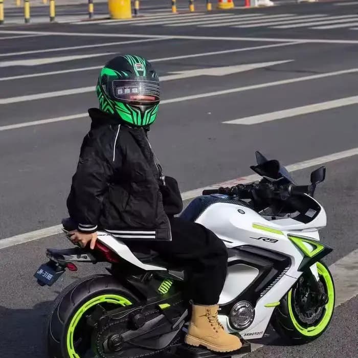 Casque de moto pour enfants
