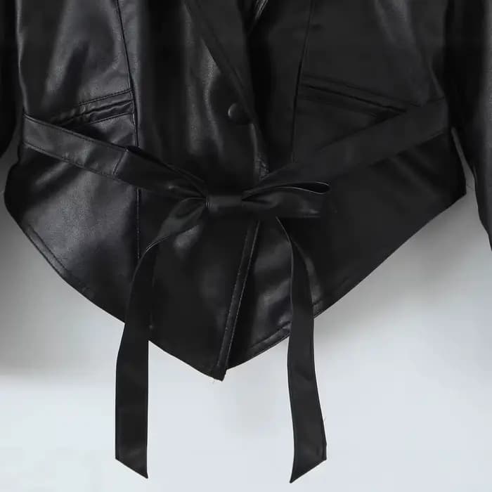 Veste en cuir rétro tendance pour femme Printemps 2026 – Style urbain