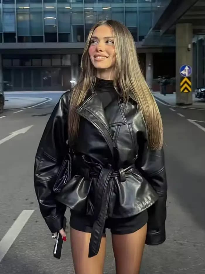 Nouvelle Tendance 2026 : Manteau Trench Noir en Similicuir pour Femme