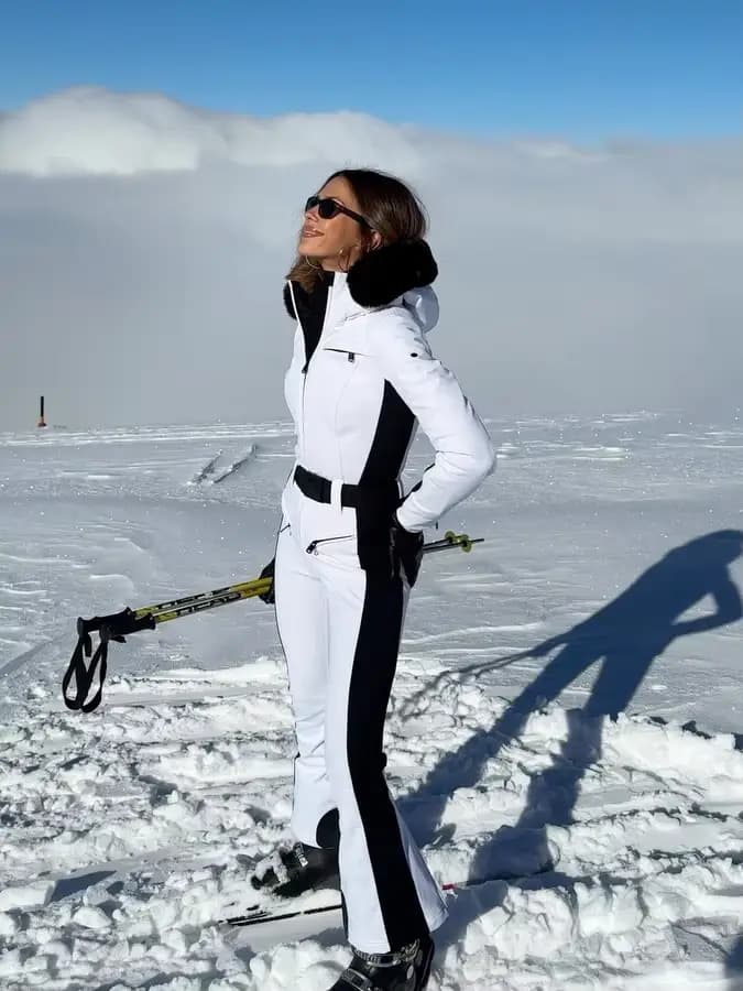 Combinaisons de ski pour femmes, nouvelle collection hiver, coupe ajustée, combinaison de ski et de neige, mode, ceinture cintrée, imperméable, combinaison de ski chaude, coupe-vent