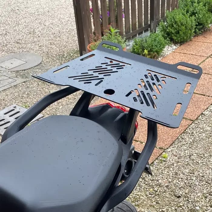 Support d'agrandissement arrière pour moto